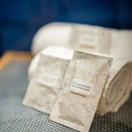 아파트 Lhe Black Rose 체세나