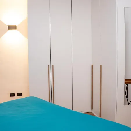 Apartament Lhe Black Rose Cesena