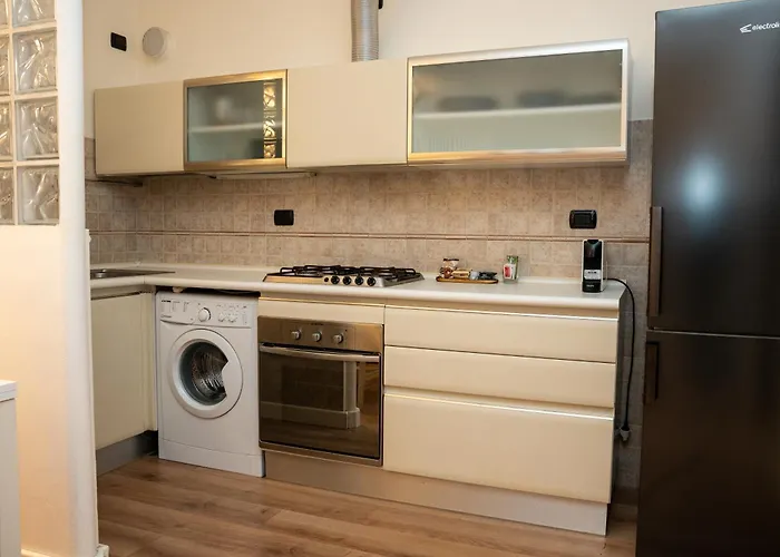 Apartament Lhe Black Rose *