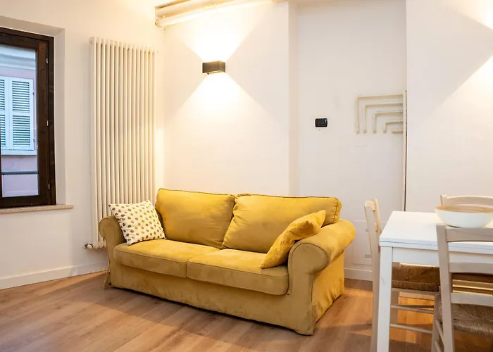 Lhe Black Rose Apartament